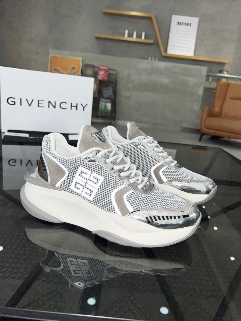 Givenchy Sneakers